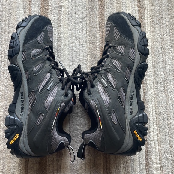 Merrell Shoes - Picture 3 of 5